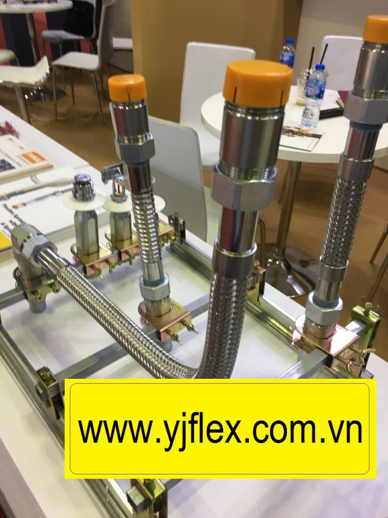 Dây mềm Youngjin Flex nối sprinkler DN15 dài 1200mm áp lực 200psi , UL/FM.